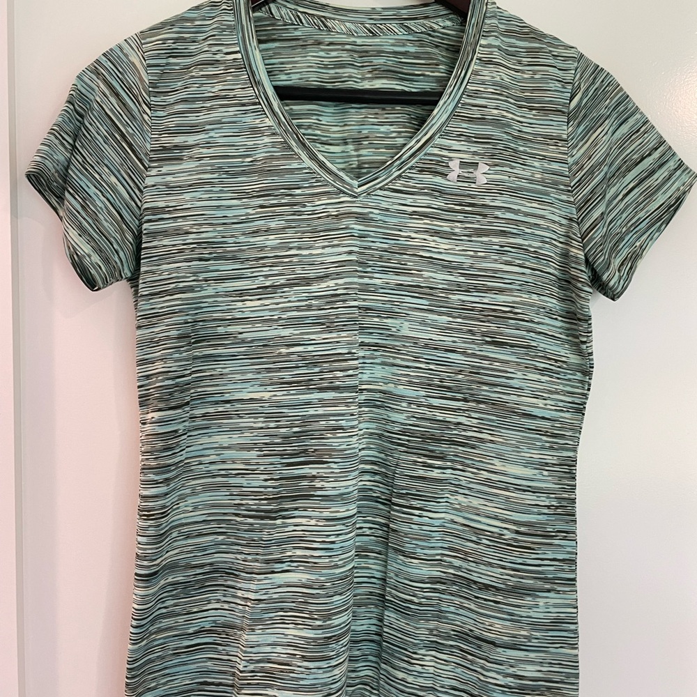 Under Armour Women's Blue and Gray Striped Tee